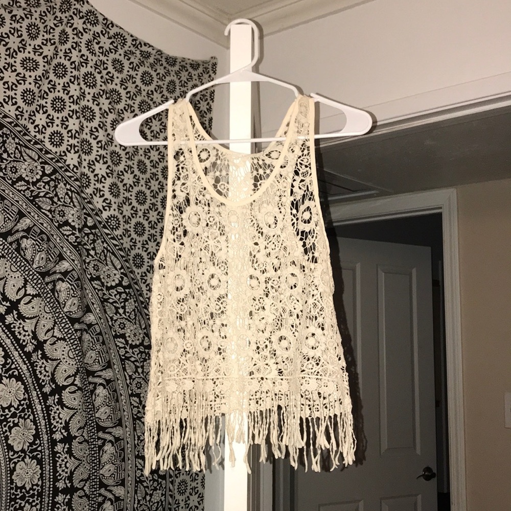 LUSH top